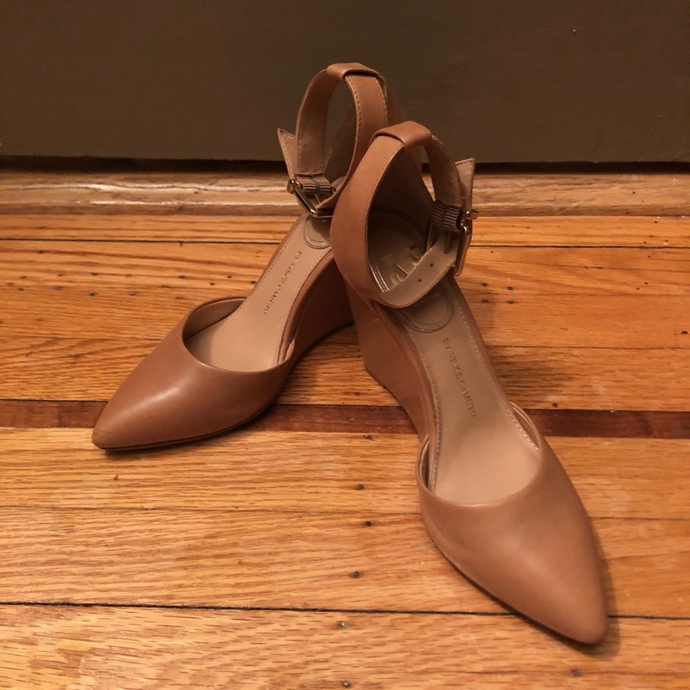 Vince Camino Signature Heels - Picture 5 of 6